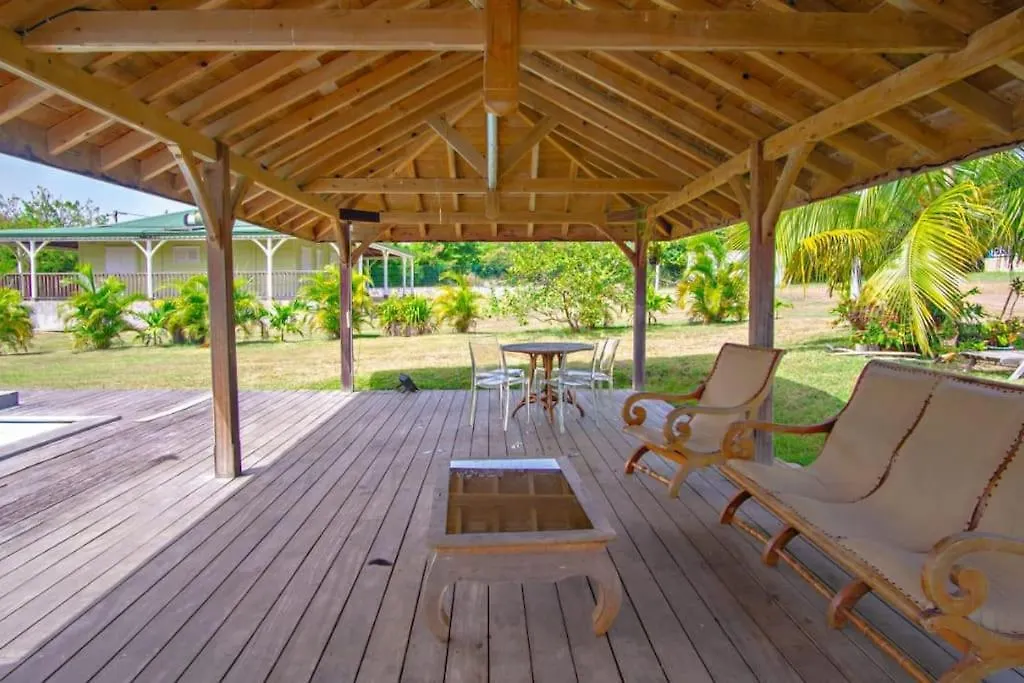 Bungalow A Petit Macabou Piscine & Plage A Proximite Le Vauclin Martinique